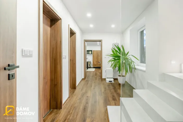 Prodej rodinného domu, Suchov, 191 m2