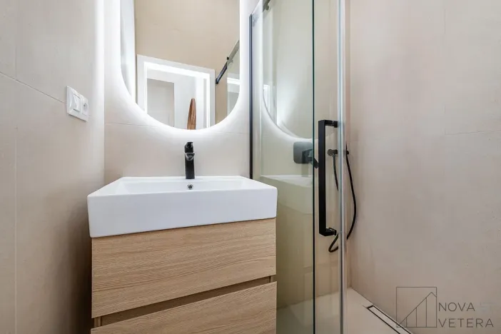 Prodej bytu 2+kk, Praha - Žižkov, Víta Nejedlého, 49 m2