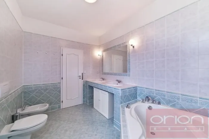 Pronájem rodinného domu, Praha - Nebušice, Nebušická, 243 m2