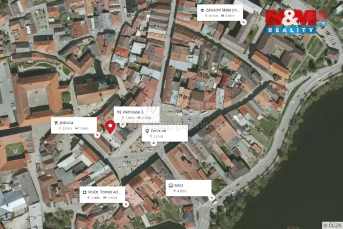 Pronájem bytu 1+kk, Jindřichův Hradec - Jindřichův Hradec I, nám. Míru, 30 m2