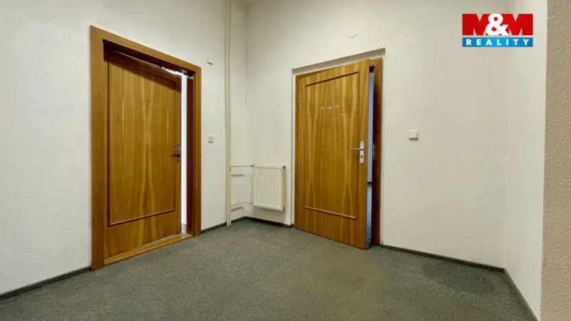 Pronájem kanceláře, Rychnov nad Kněžnou, Staré náměstí, 86 m2