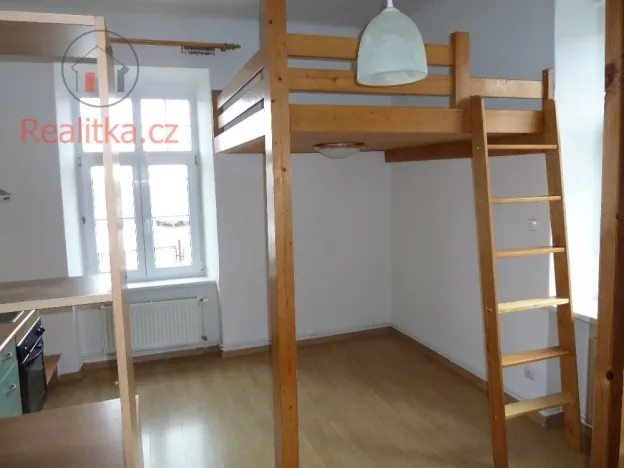 Pronájem bytu 2+1, Tábor, Chýnovská, 72 m2