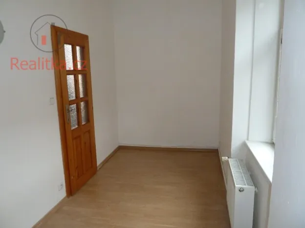 Pronájem bytu 2+1, Tábor, Chýnovská, 72 m2