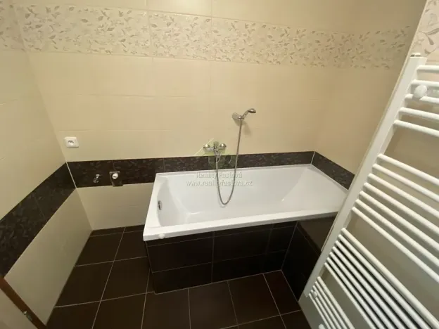 Pronájem bytu 2+kk, Plzeň, Diamantová, 60 m2