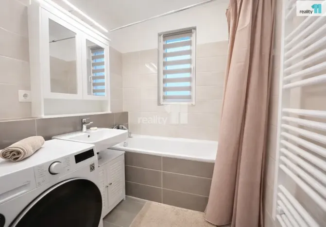 Prodej bytu 1+kk, Nehvizdy, Vestecká, 38 m2