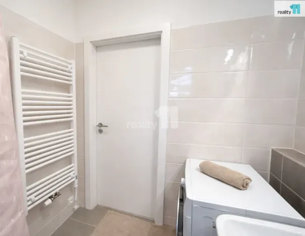 Prodej bytu 1+kk, Nehvizdy, Vestecká, 38 m2