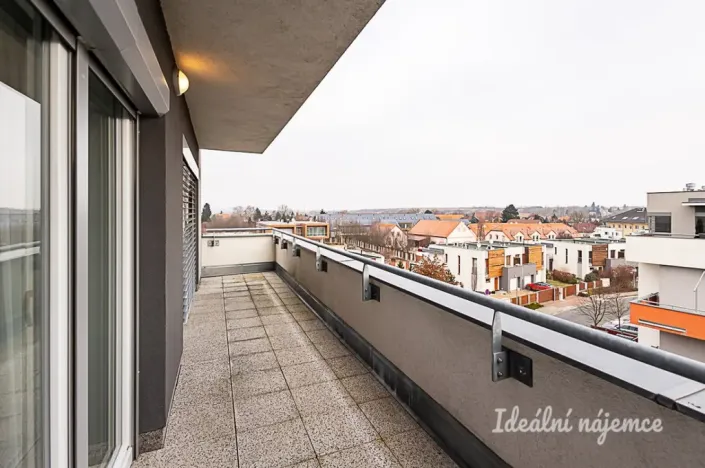 Pronájem bytu 2+kk, Praha - Pitkovice, Pýchavková, 61 m2