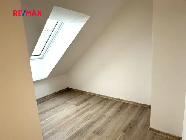 Pronájem bytu 2+kk, Kladno, Čermákova, 40 m2