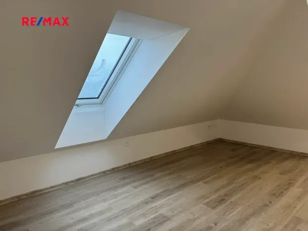 Pronájem bytu 1+kk, Kladno, Čermákova, 32 m2