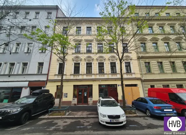 Prodej bytu 1+kk, Praha, Jagellonská, 33 m2