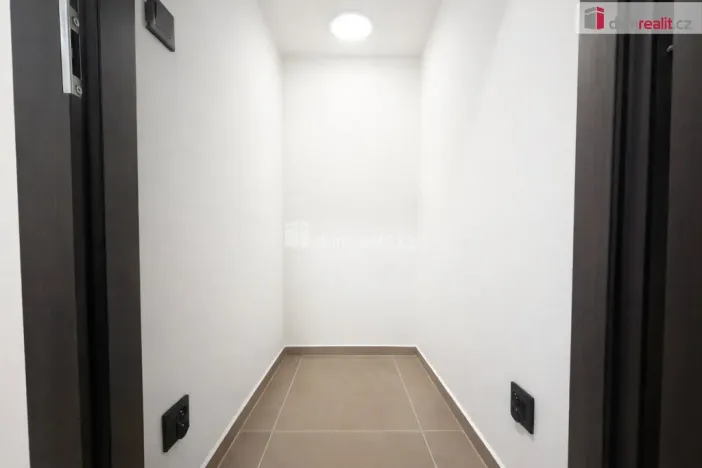 Pronájem bytu 2+1, Děčín - Děčín I-Děčín, Zámecká, 68 m2