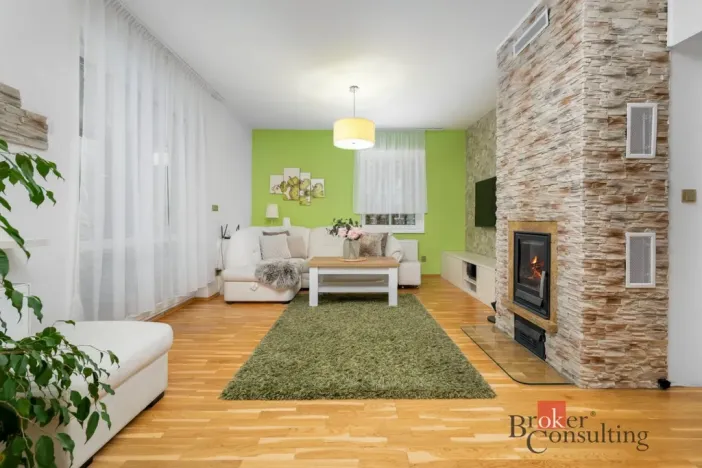 Prodej bytu 4+1, Liberec, Březinova, 97 m2