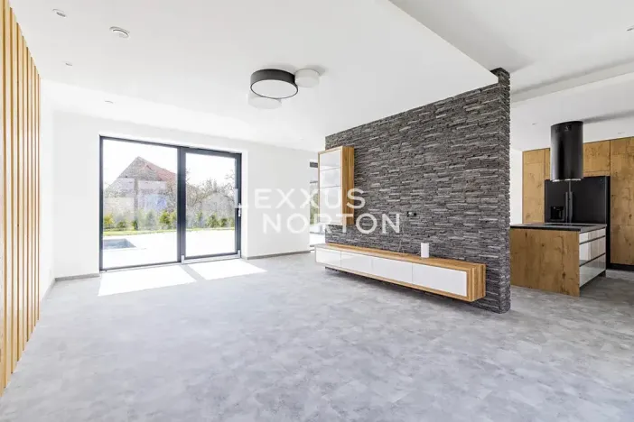 Pronájem rodinného domu, Vysoký Újezd, K Přejezdu, 175 m2