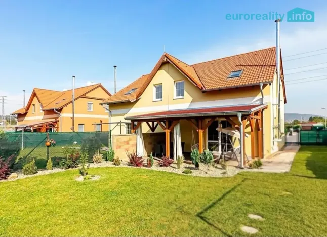 Pronájem rodinného domu, Králův Dvůr - Popovice, Bohumila Hájka, 147 m2