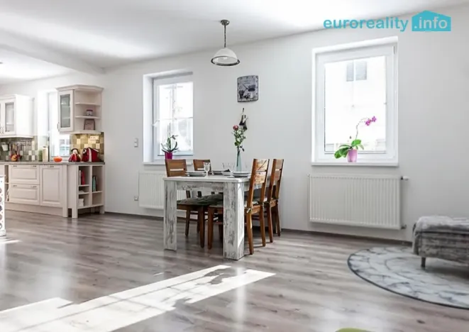 Pronájem rodinného domu, Králův Dvůr - Popovice, Bohumila Hájka, 147 m2