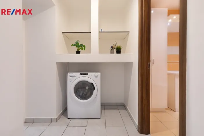 Pronájem bytu 1+1, Meziboří, Dělnická, 60 m2