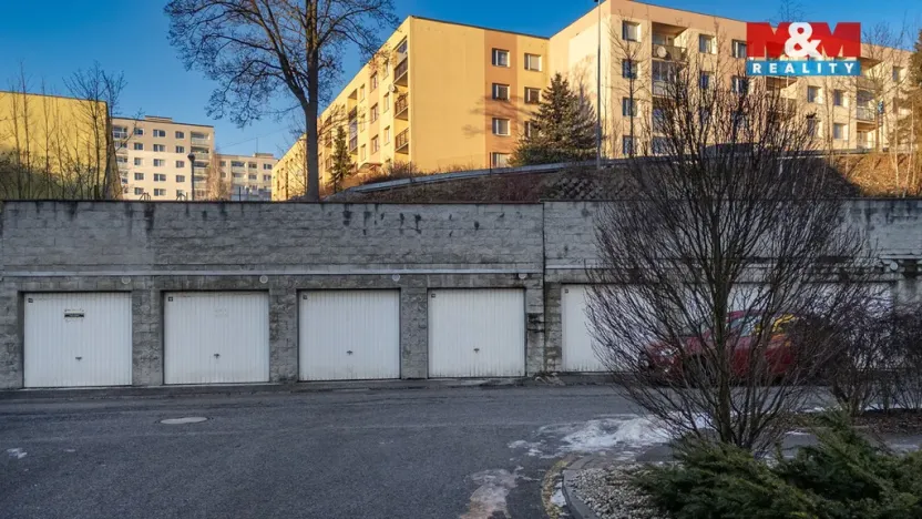 Pronájem garáže, Liberec, Nádvorní, 17 m2