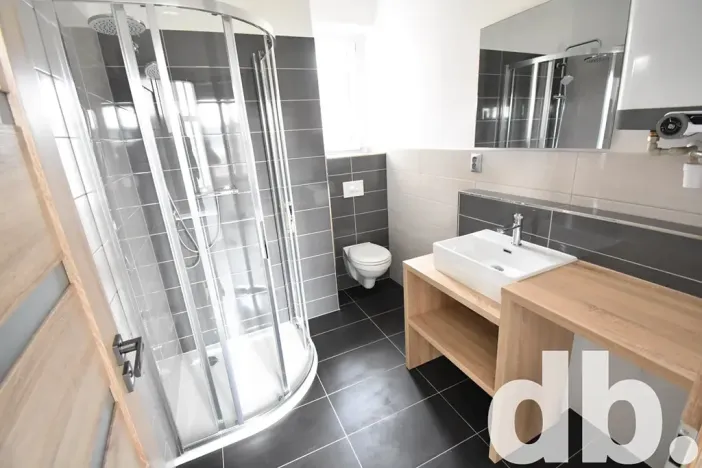 Pronájem bytu 2+kk, Karlovy Vary, Rohová, 45 m2