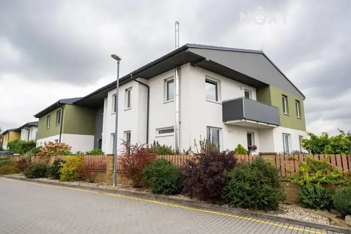 Prodej bytu 2+kk, Lavičky, 62 m2