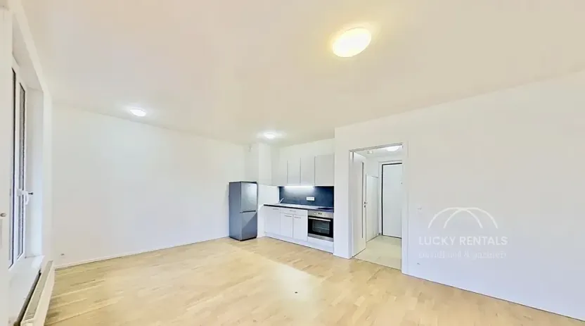 Pronájem bytu 1+kk, Praha - Hlubočepy, Wassermannova, 34 m2