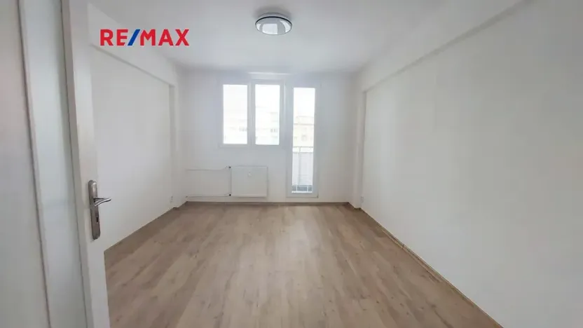 Pronájem bytu 2+1, Mladá Boleslav, náměstí Republiky, 53 m2