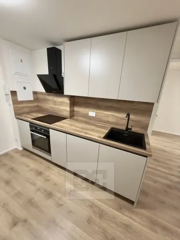 Pronájem bytu 2+kk, Praha - Chodov, Čenětická, 48 m2