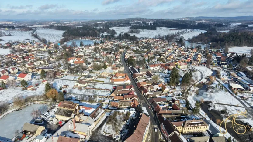 Prodej bytu 2+kk, Studená, nám. Sv. J. Nepomuckého, 51 m2