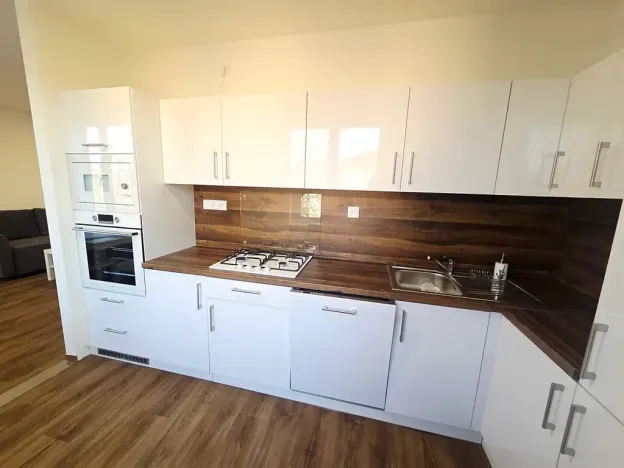 Pronájem bytu 2+kk, Uherské Hradiště, Tůně, 56 m2