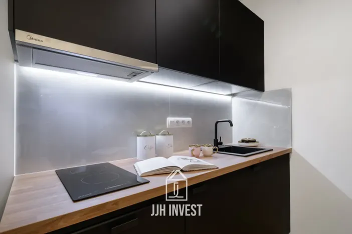 Pronájem bytu 1+kk, Praha - Strašnice, Ramonova, 27 m2