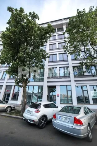 Pronájem bytu 2+kk, Praha - Nusle, Bartoškova, 57 m2