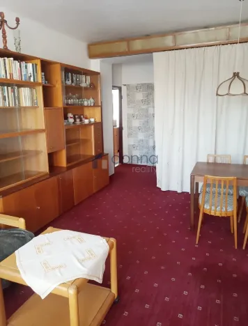 Pronájem bytu 3+1, Praha, Na stezce, 65 m2