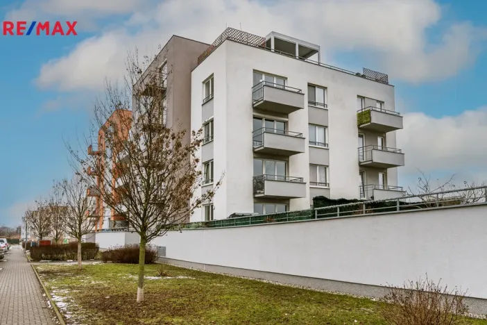 Prodej bytu 2+kk, Praha - Letňany, Kadečkové, 57 m2