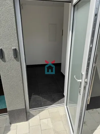 Prodej bytu 4+kk, Praha - Lochkov, K Lahovské, 99 m2