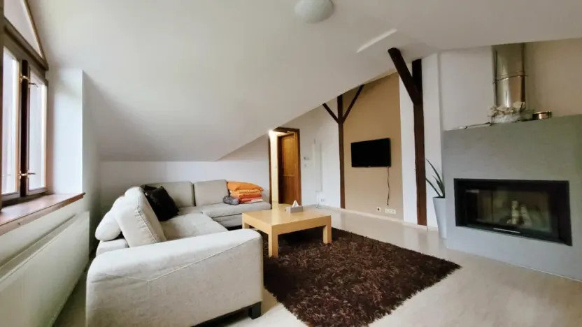 Prodej bytu 3+1, Bedřichov, 177 m2