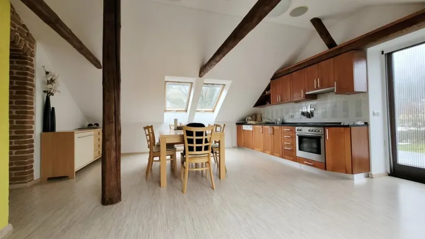 Prodej bytu 3+1, Bedřichov, 177 m2