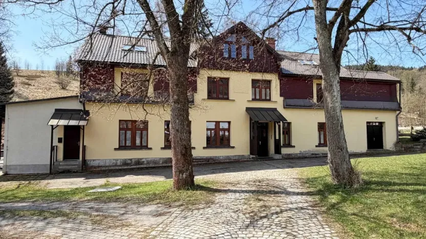 Prodej bytu 3+1, Bedřichov, 177 m2