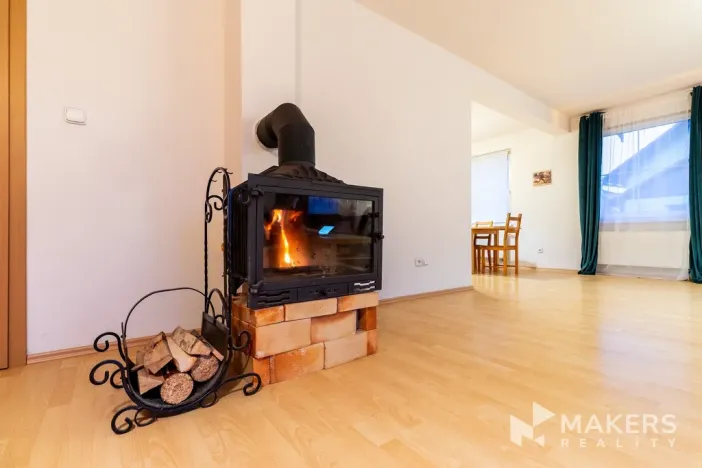 Prodej rodinného domu, Tursko, Pod Hájem, 153 m2