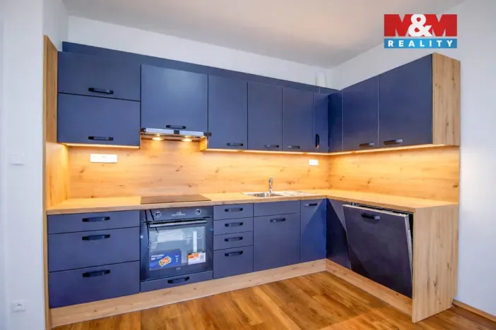 Pronájem bytu 2+kk, Praha, Stočesova, 53 m2