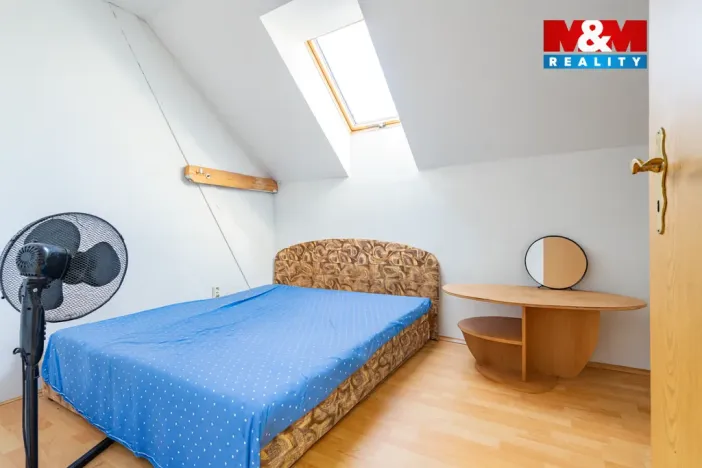 Prodej bytu 4+1, České Velenice, třída Čsl. legií, 121 m2