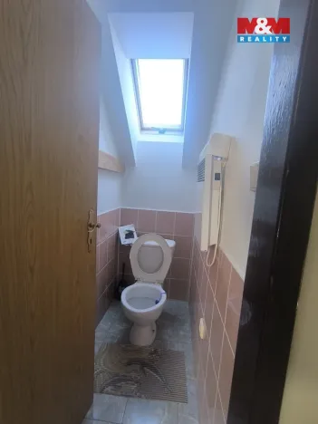 Prodej bytu 4+1, České Velenice, třída Čsl. legií, 121 m2