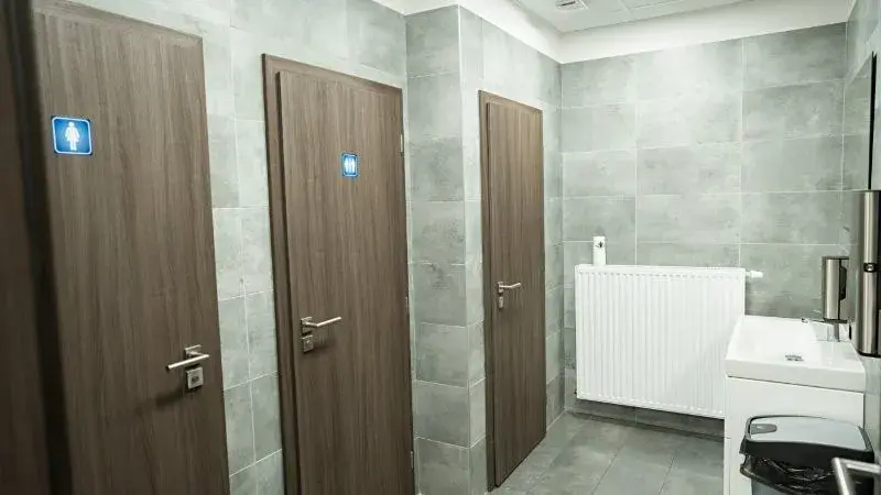 Pronájem obchodního prostoru, Jihlava, 100 m2