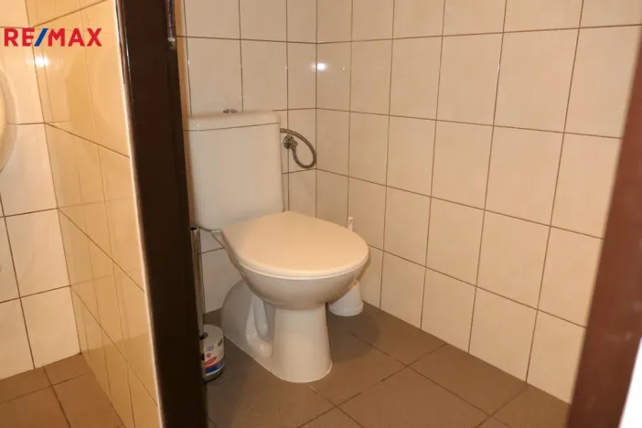 Pronájem restaurace, Mokrovousy, 42 m2