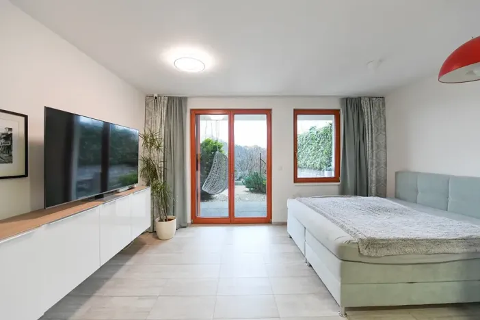 Pronájem bytu 1+kk, Praha - Košíře, Pod Šmukýřkou, 42 m2