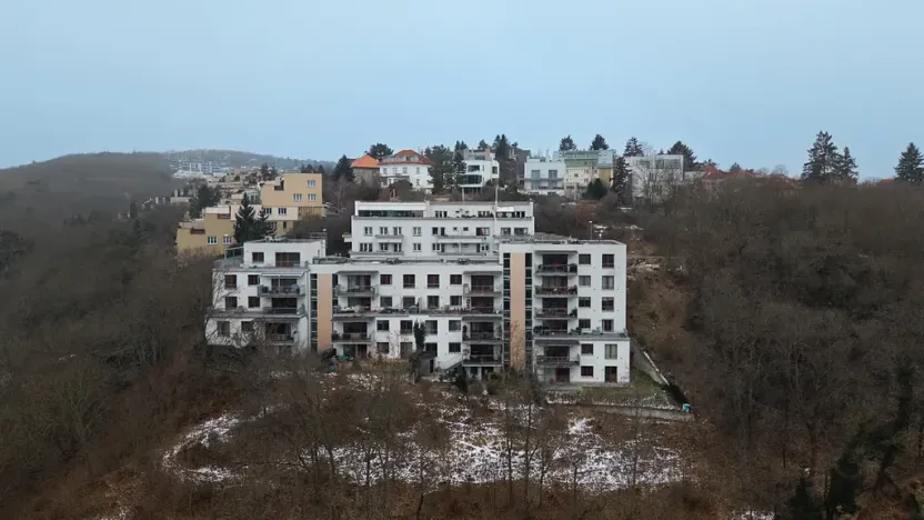 Pronájem bytu 1+kk, Praha - Košíře, Pod Šmukýřkou, 42 m2