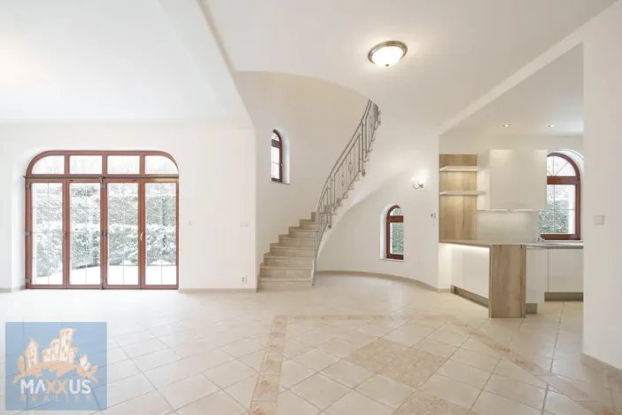 Pronájem vily, Praha - Nebušice, Nebušická, 243 m2