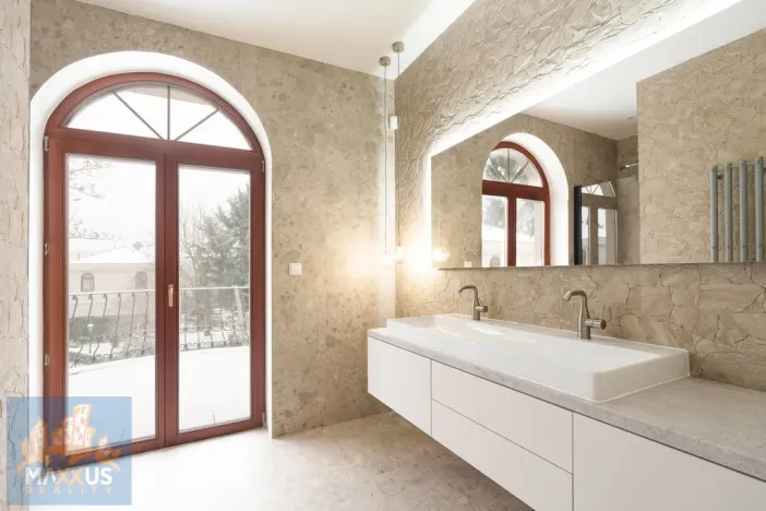 Pronájem vily, Praha - Nebušice, Nebušická, 243 m2