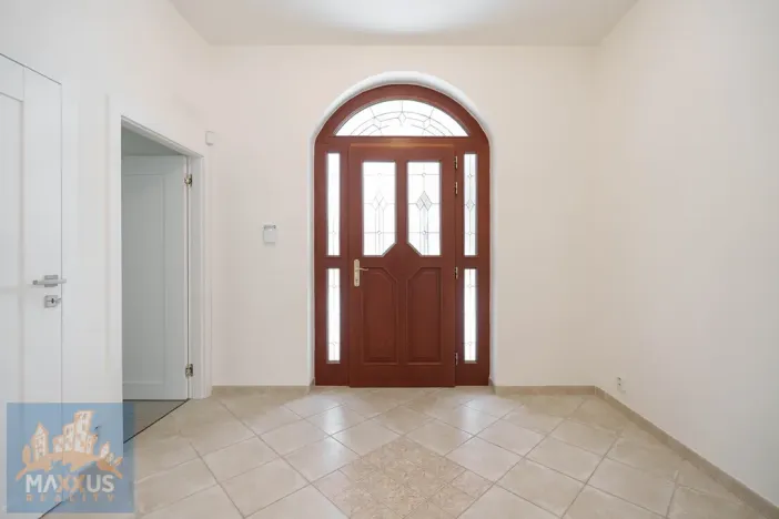 Pronájem vily, Praha - Nebušice, Nebušická, 243 m2