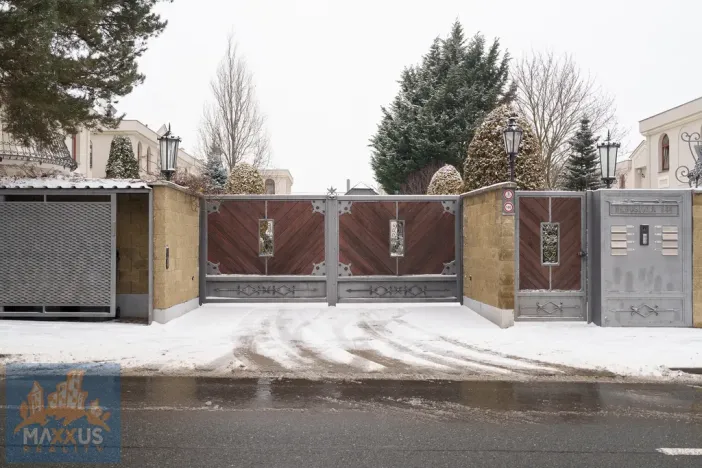 Pronájem vily, Praha - Nebušice, Nebušická, 243 m2