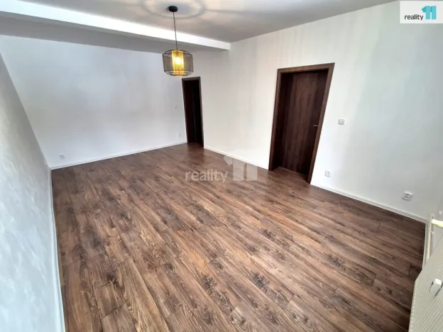 Pronájem bytu 2+1, Aš, U Nádraží, 67 m2