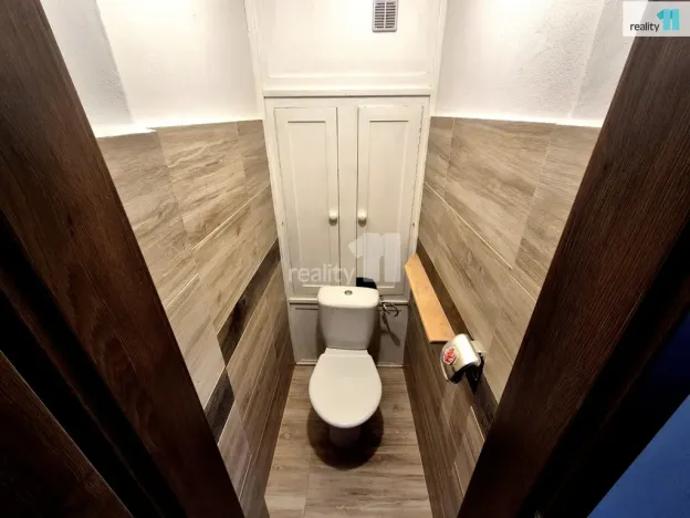 Pronájem bytu 2+1, Aš, U Nádraží, 67 m2